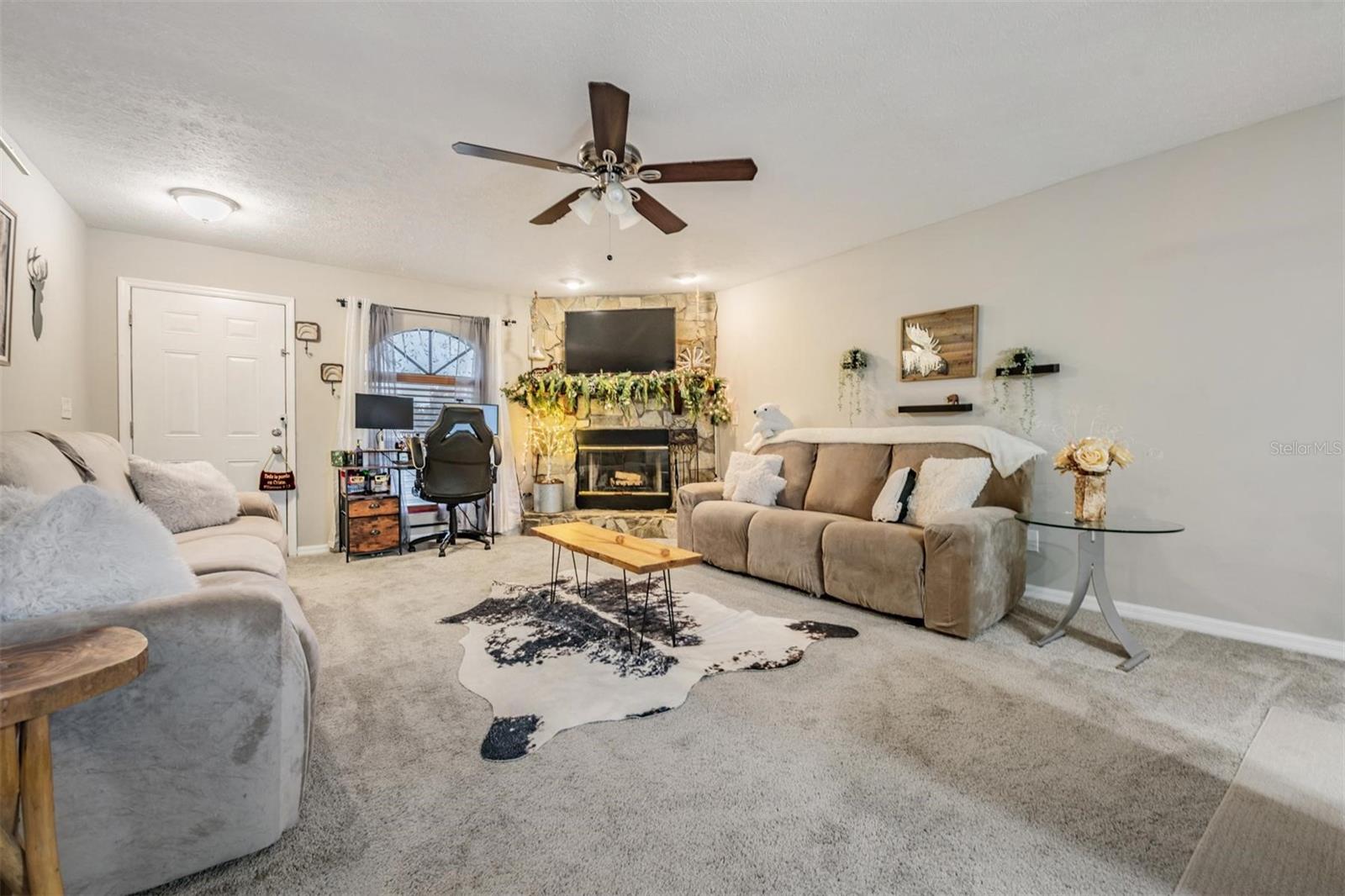 Image 5 of 35 For 23205 Club Villas Drive 30