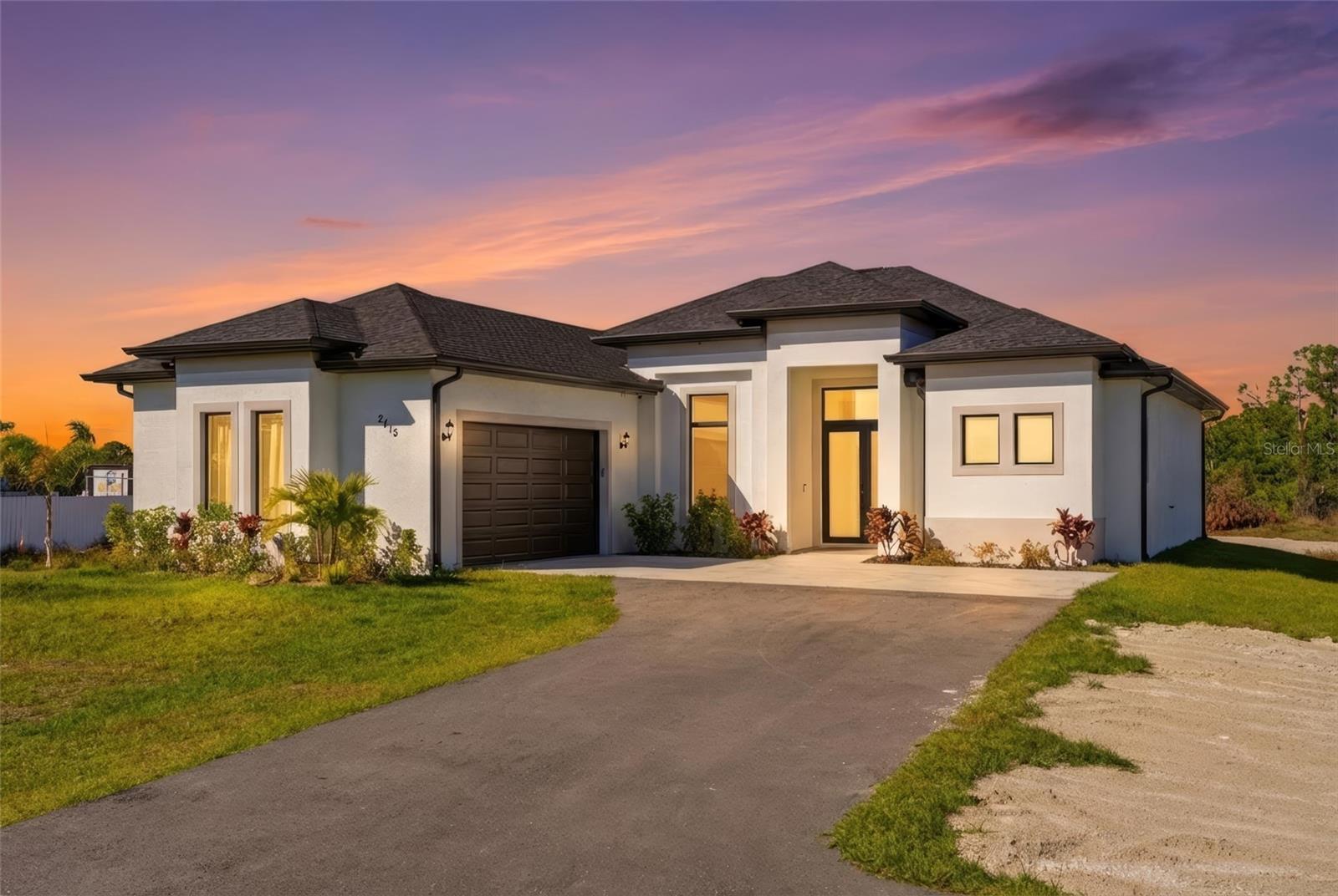 Details for 2415 56th Avenue Ne, NAPLES, FL 34120