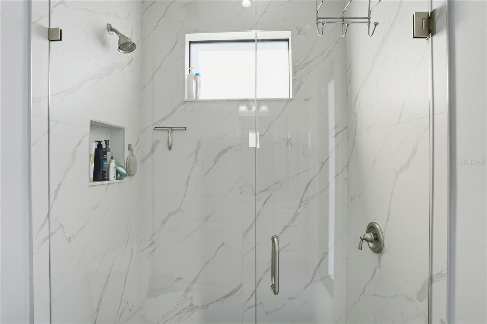 Image 18 of 25 For 2415 56th Avenue Ne