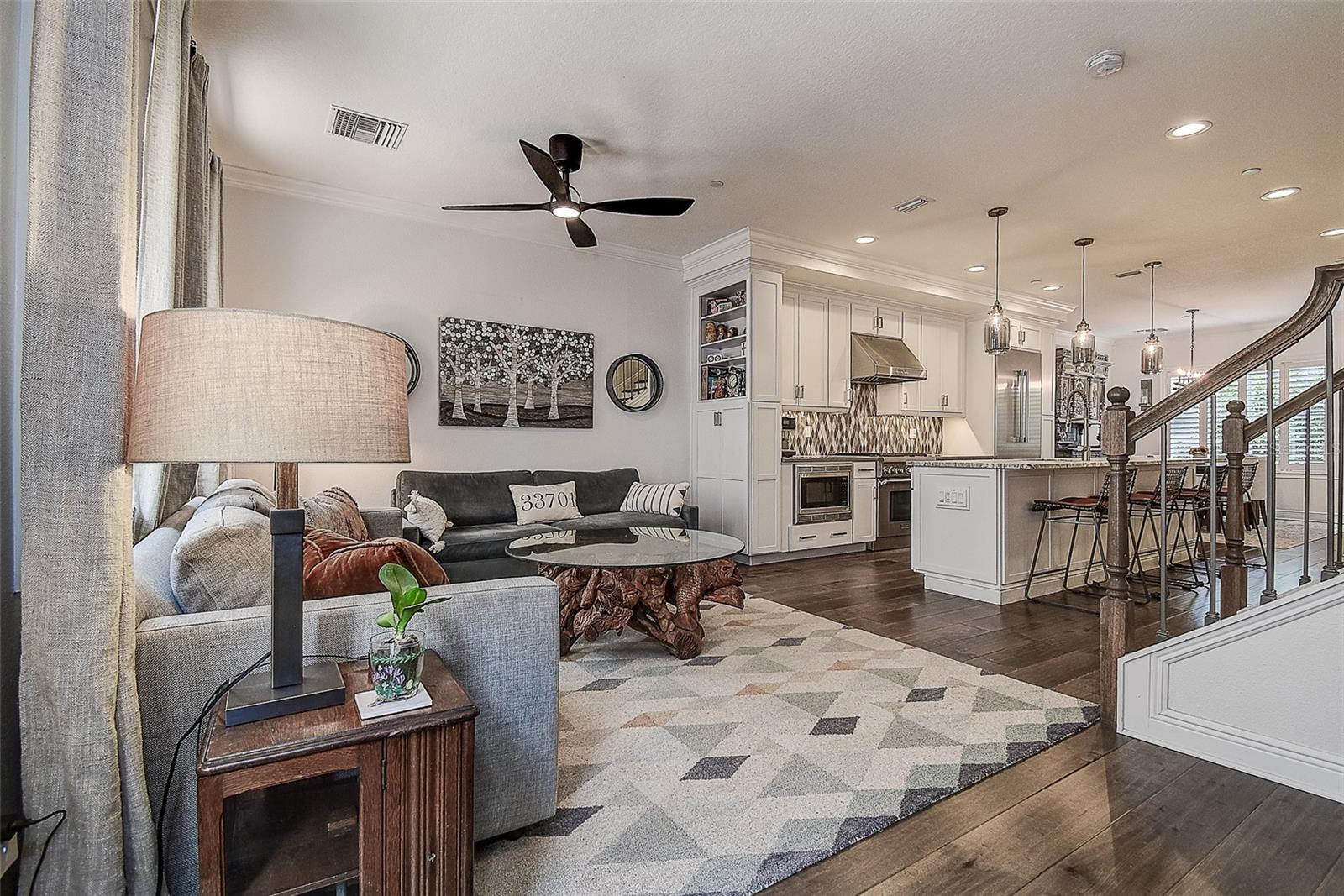 Image 13 of 43 For 411 Regent Lane N