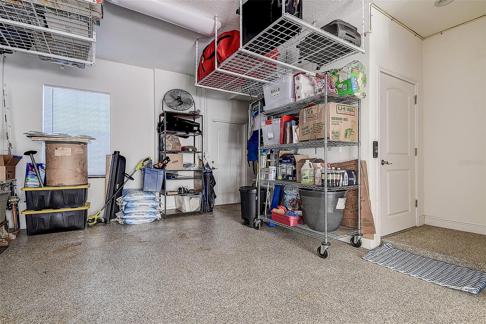 Image 36 of 43 For 411 Regent Lane N