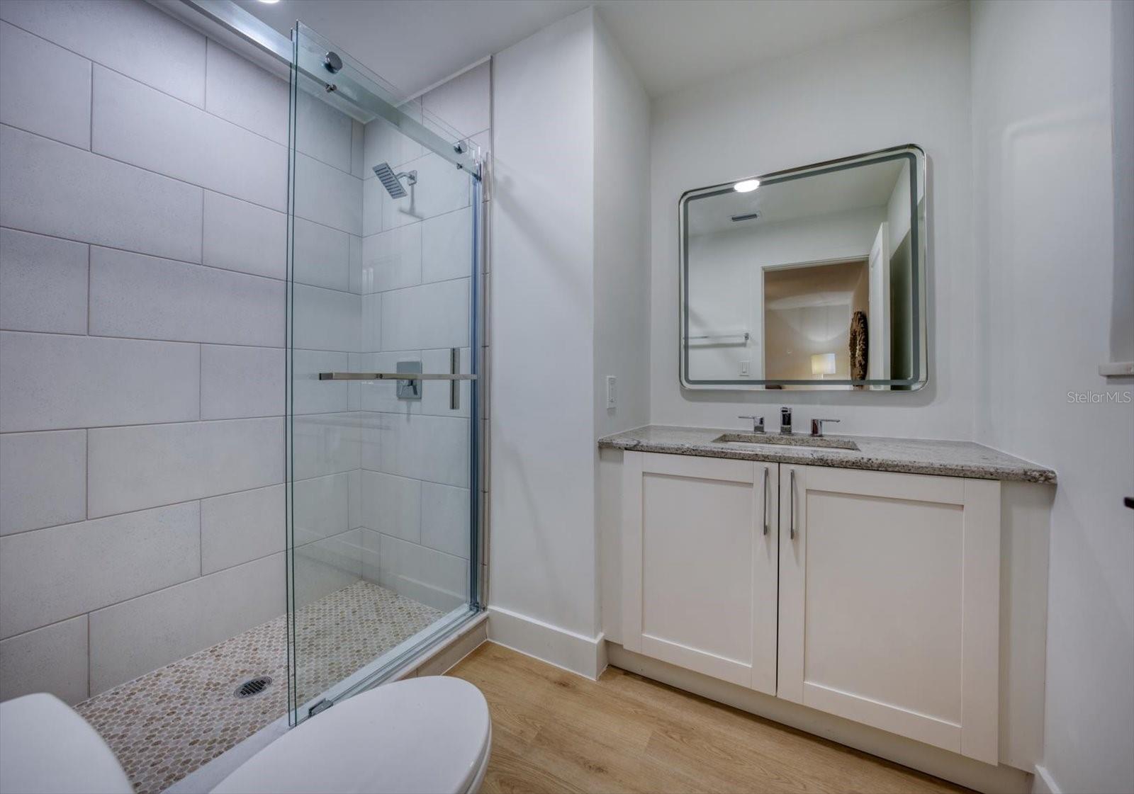 Image 14 of 27 For 2031 Tanglewood Way Ne