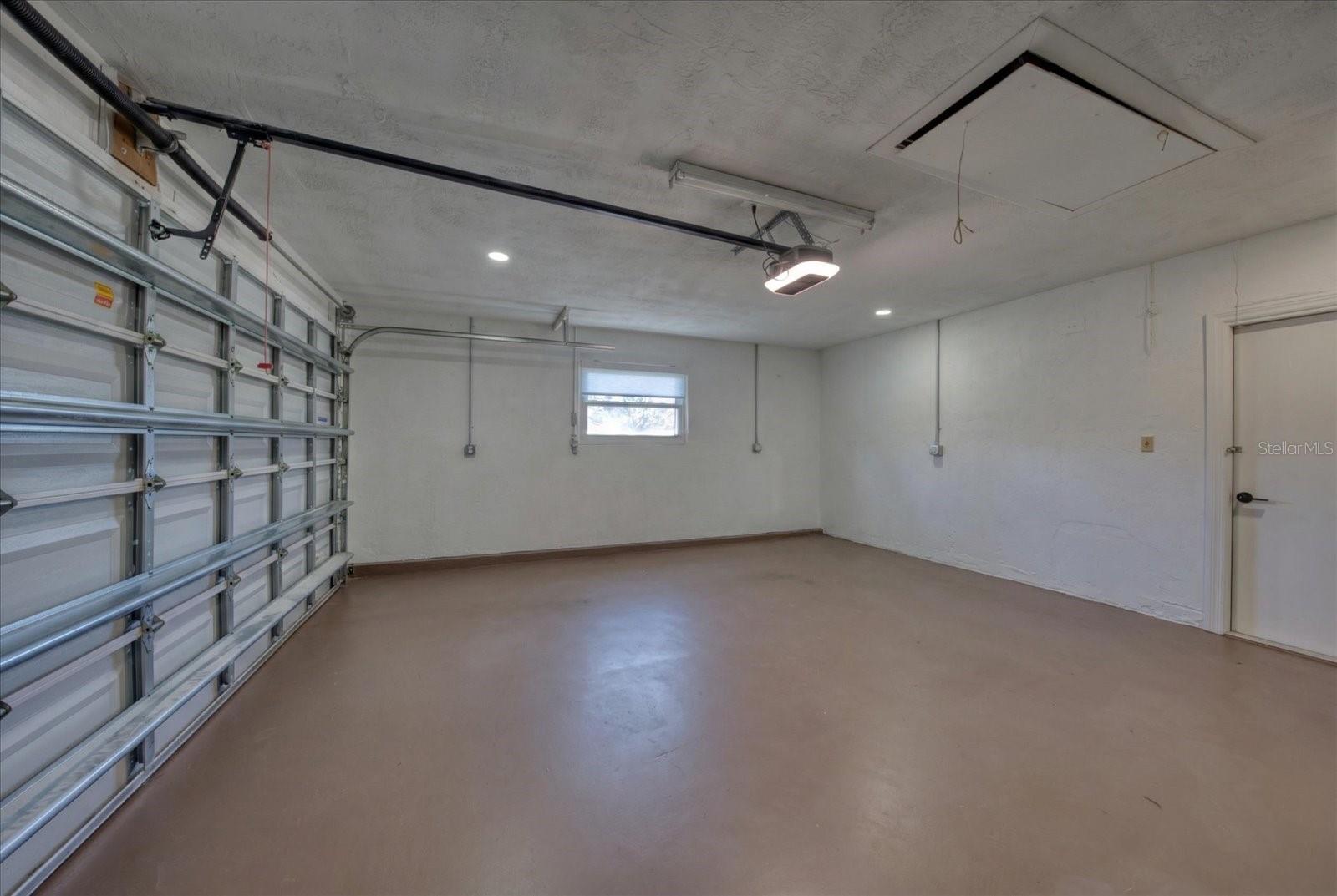 Image 27 of 27 For 2031 Tanglewood Way Ne