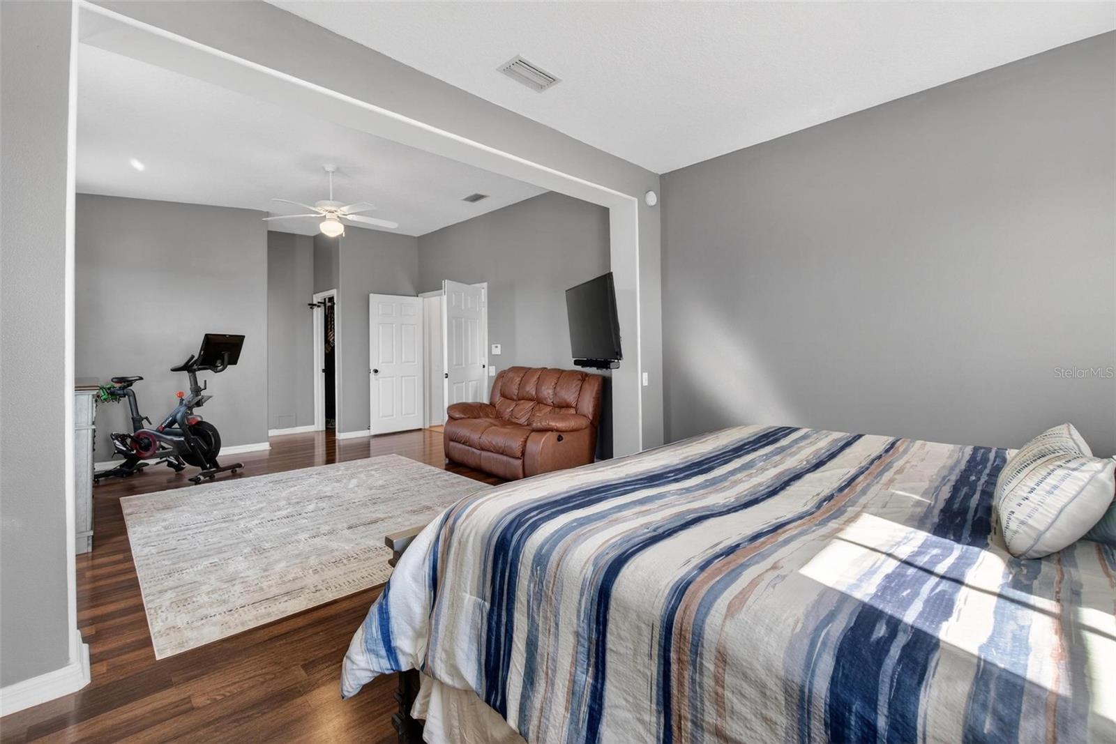 Image 18 of 40 For 1006 Robinwood Drive