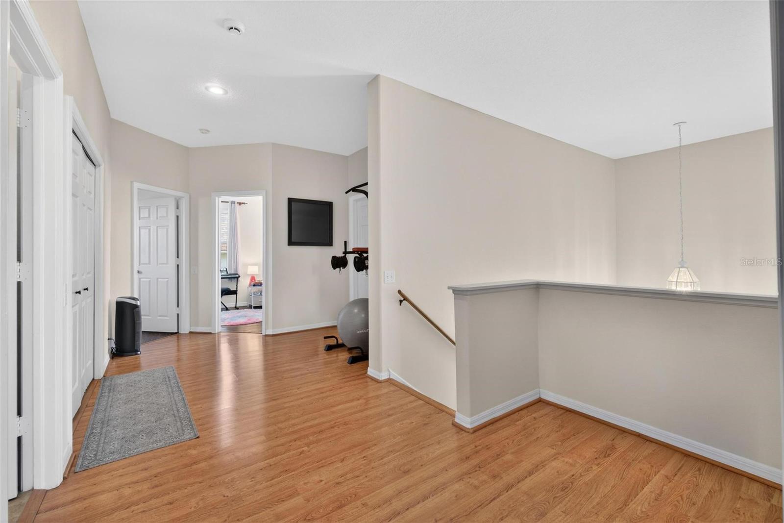 Image 23 of 40 For 1006 Robinwood Drive