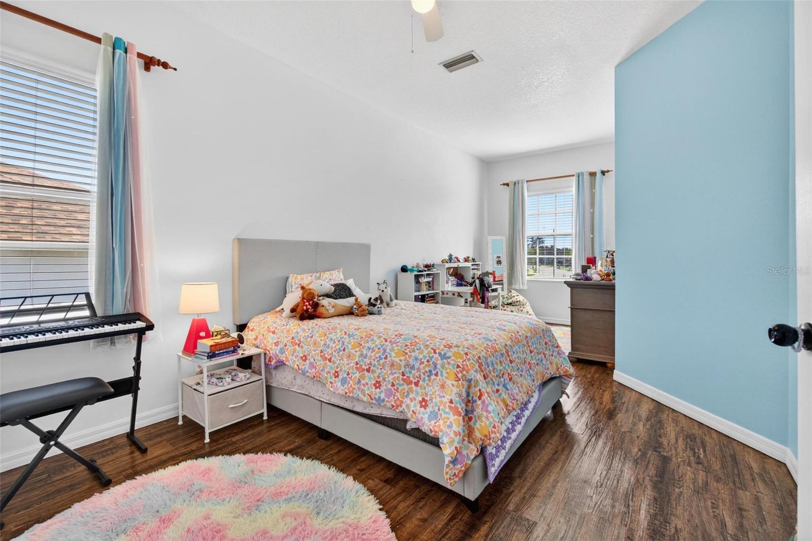 Image 25 of 40 For 1006 Robinwood Drive