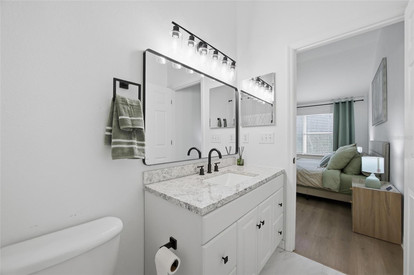 Image 17 of 31 For 6229 Duck Key Court