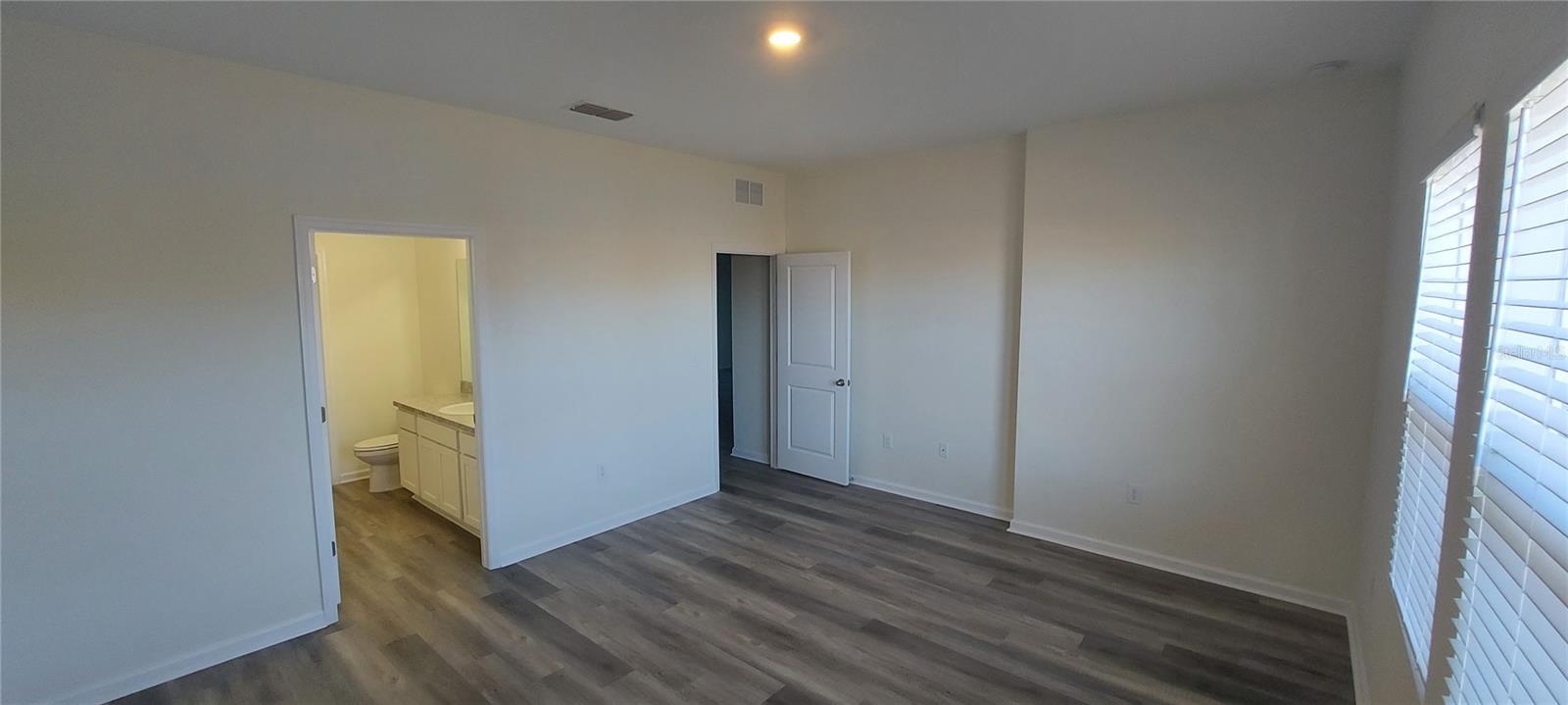 Image 11 of 36 For 856 Kings Pine Court