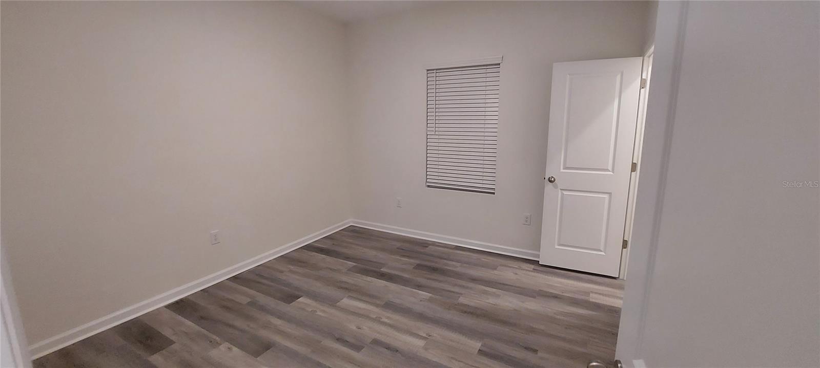 Image 27 of 36 For 856 Kings Pine Court