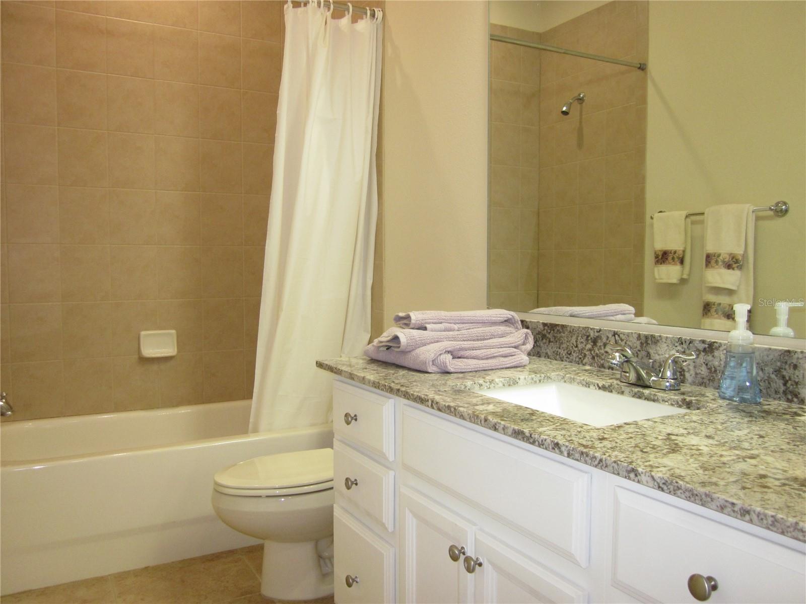 Image 20 of 39 For 4015 Courtside Way