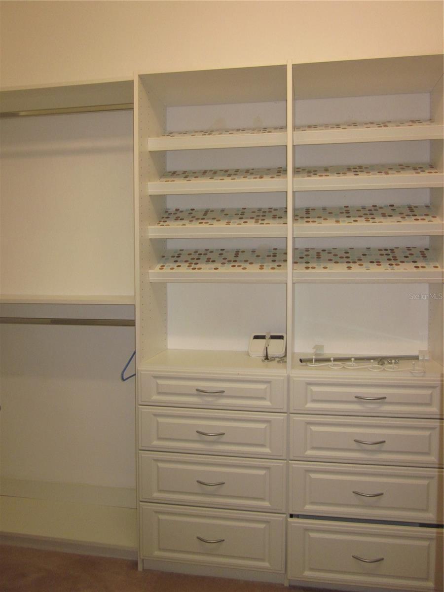 Image 27 of 39 For 4015 Courtside Way