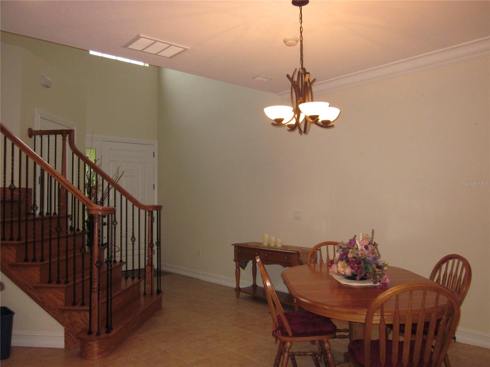 Image 5 of 39 For 4015 Courtside Way