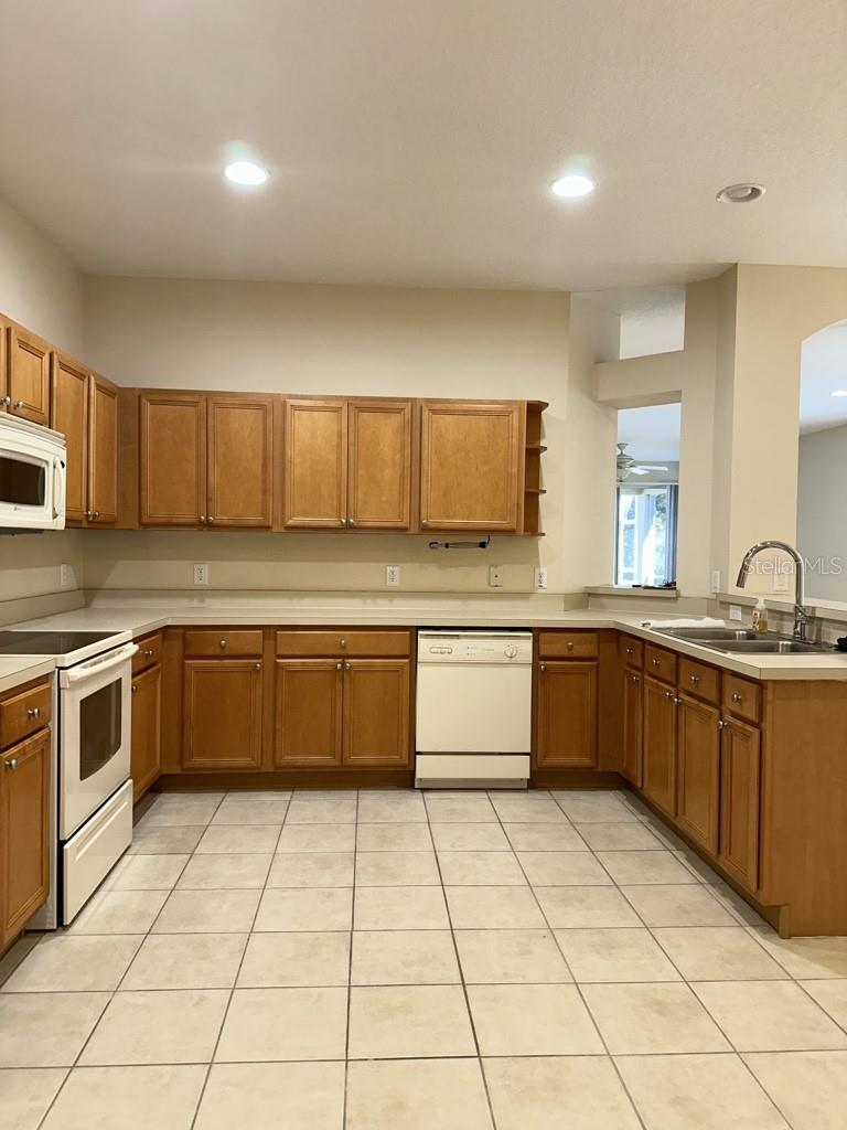 Image 4 of 19 For 3450 Chapel Creek Circle