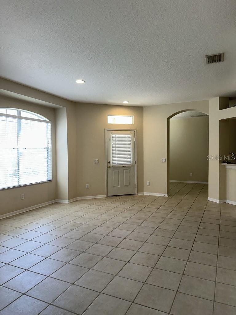 Image 7 of 19 For 3450 Chapel Creek Circle