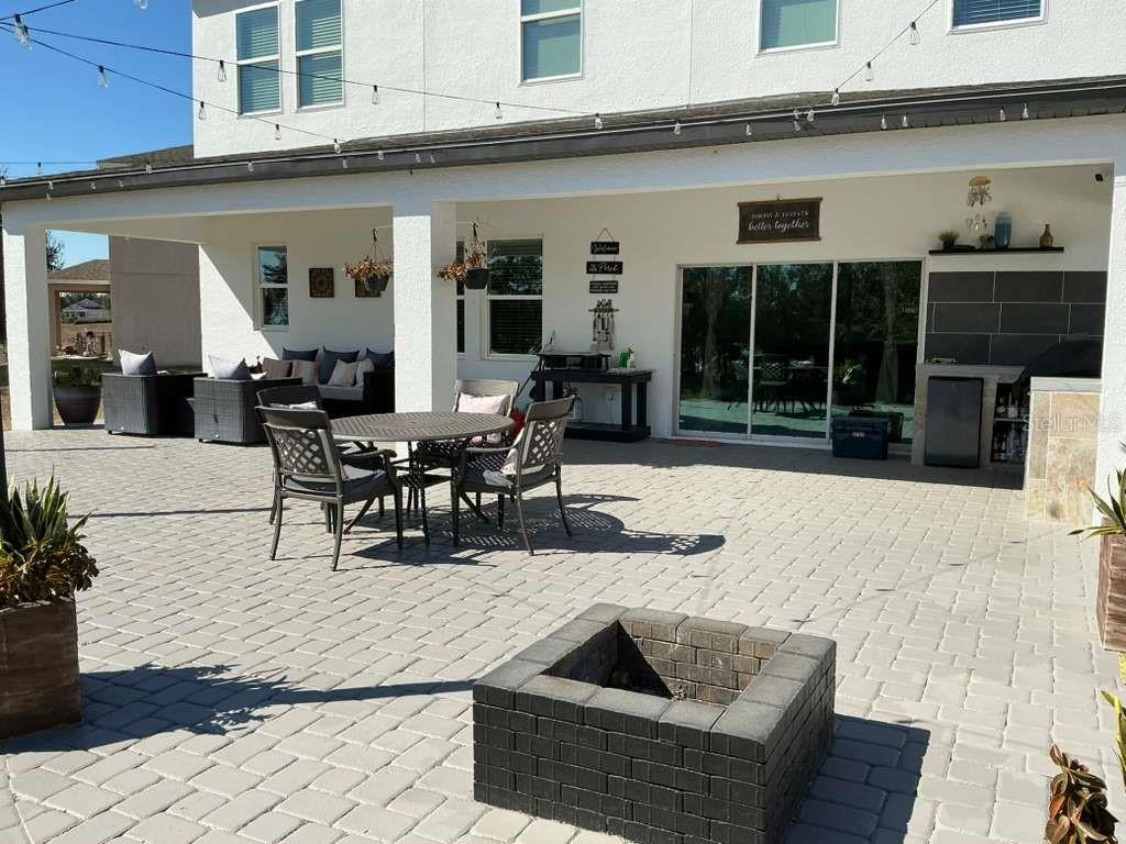 Image 23 of 34 For 1002 Berry Leaf Court