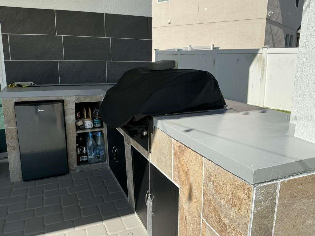 Image 25 of 34 For 1002 Berry Leaf Court