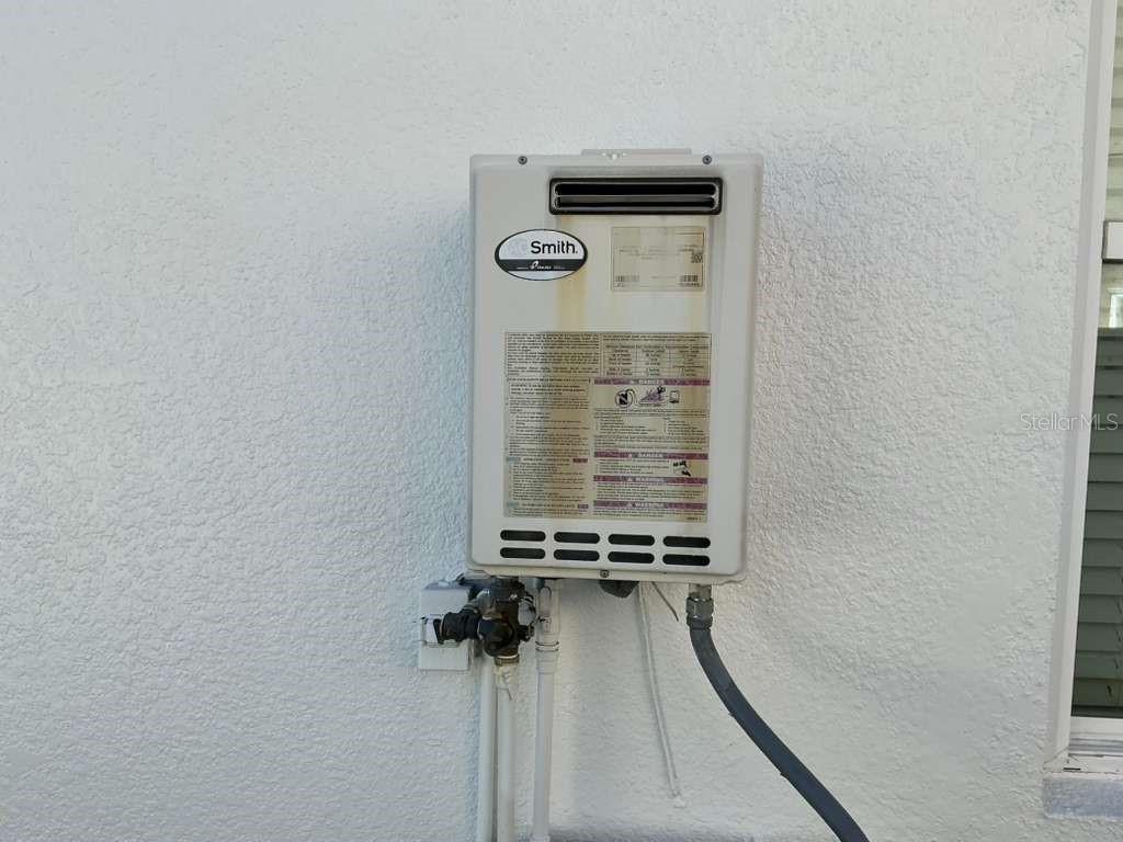 Image 33 of 34 For 1002 Berry Leaf Court