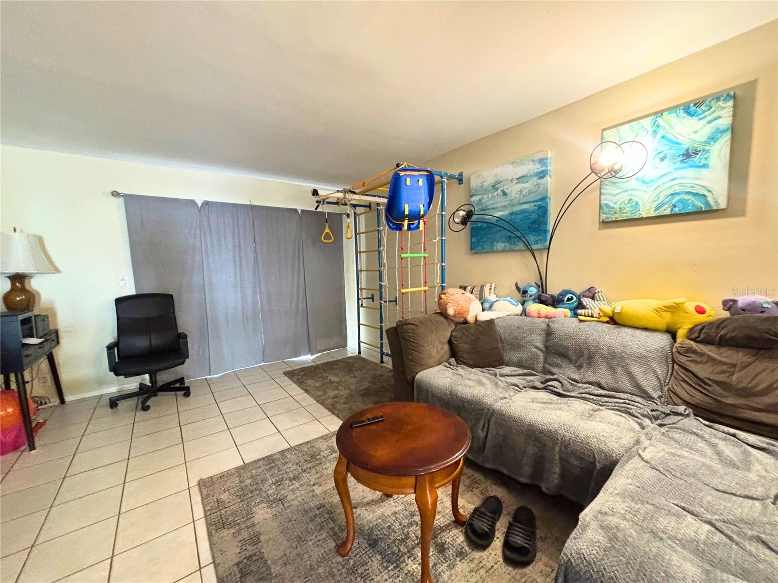 Image 7 of 19 For 1433 Belcher Road B2