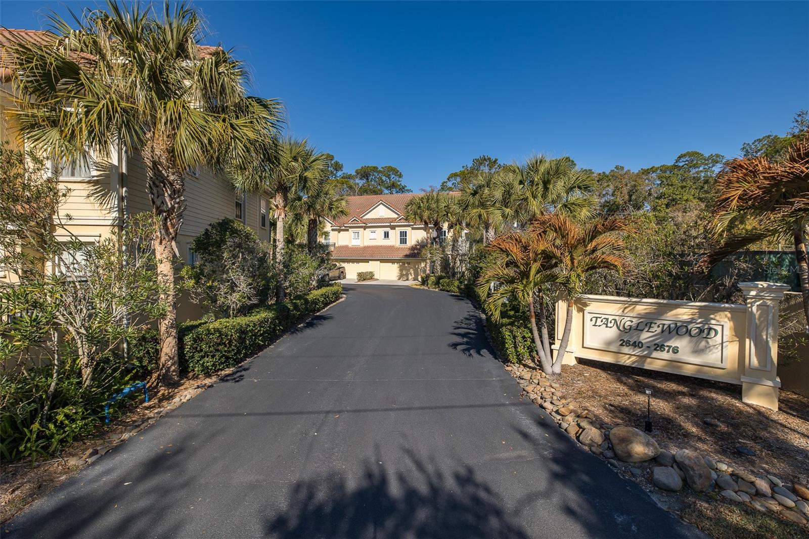 Image 32 of 36 For 2676 Tanglewood Trail