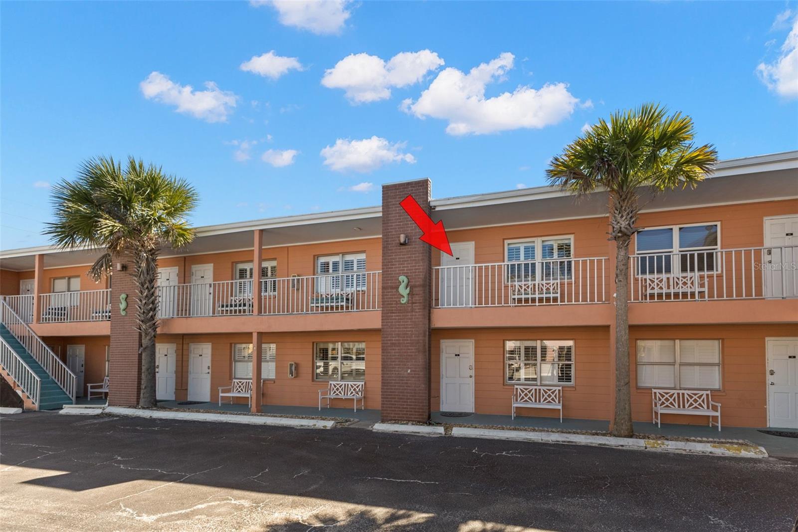 Image 8 of 50 For 10280 Gulf Boulevard 25