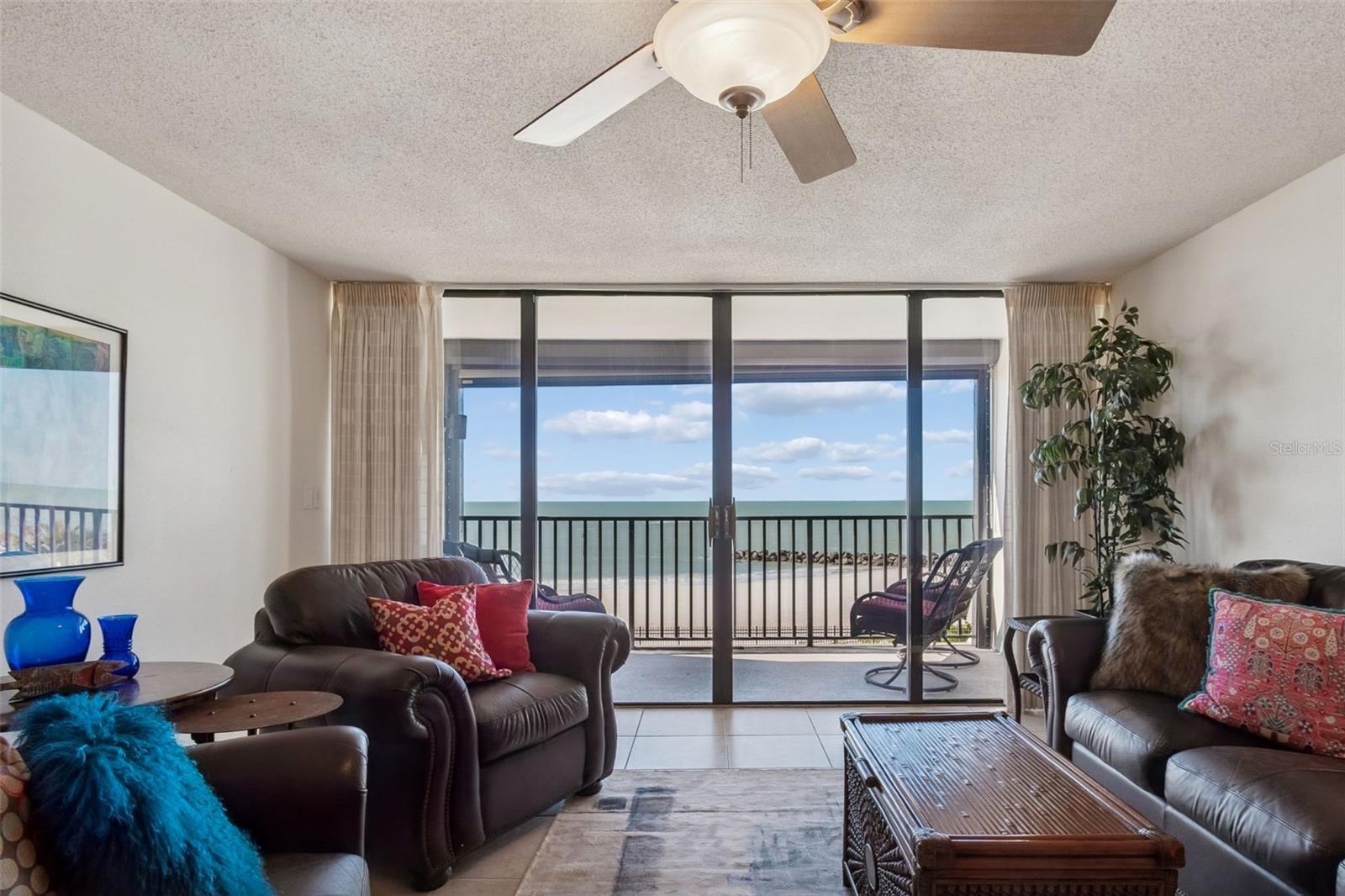 Image 13 of 52 For 7100 Sunset Way 302