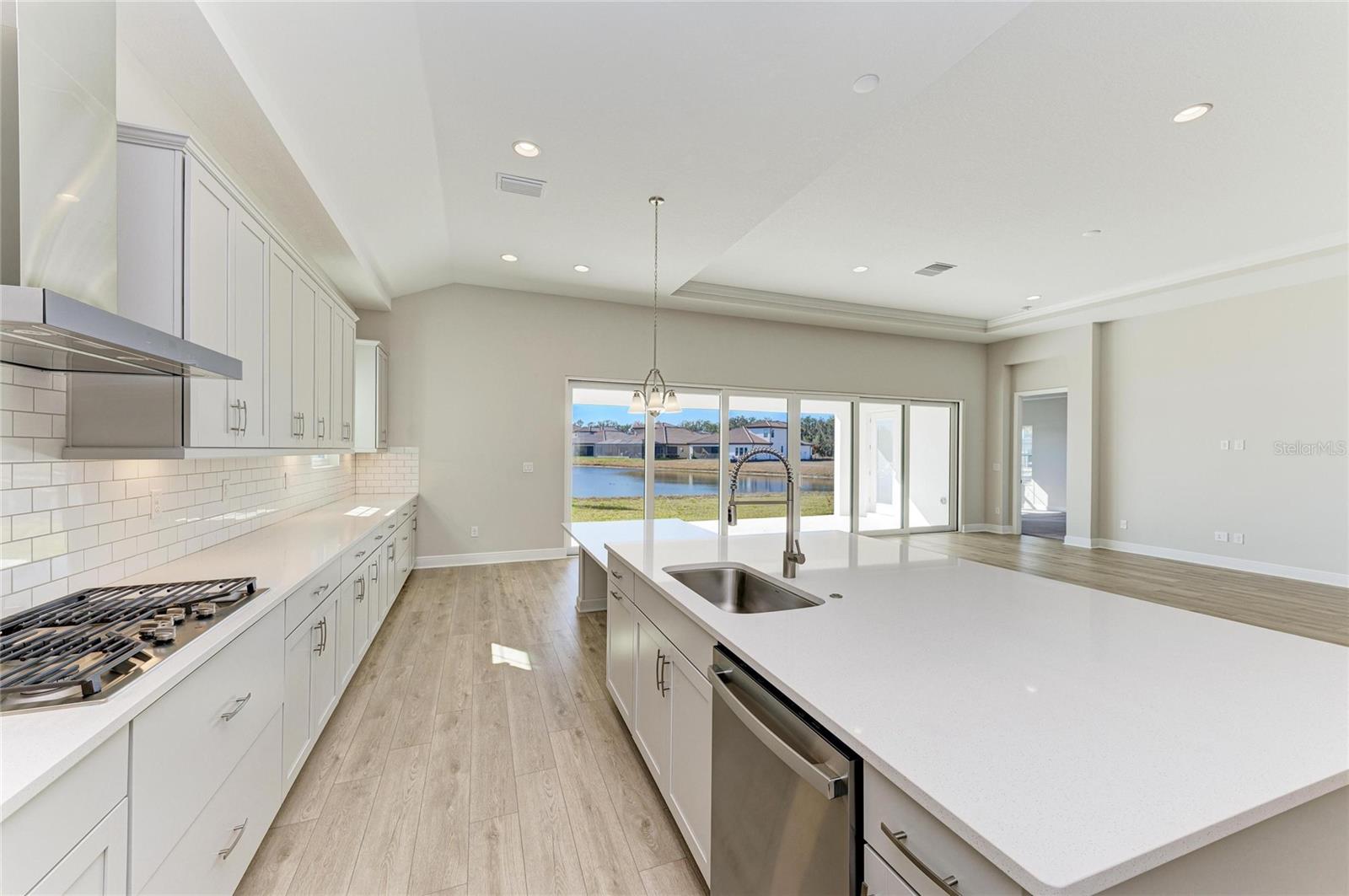 Listing photo id 11 for 14867 Rider Pass Drive