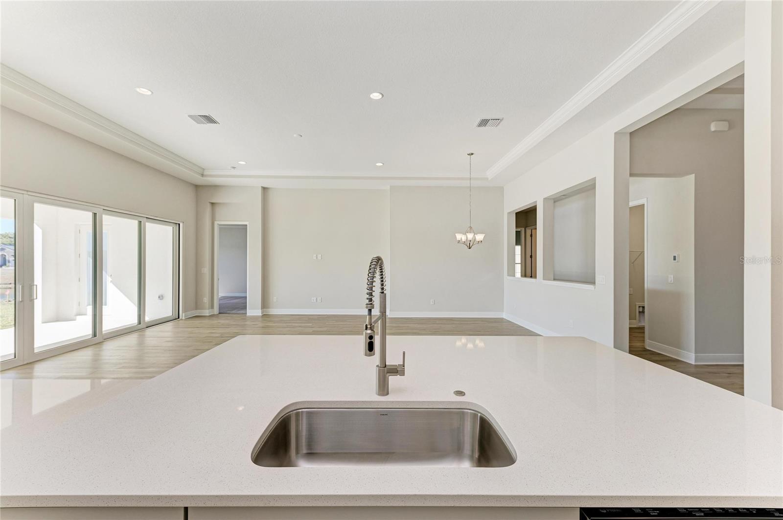 Listing photo id 14 for 14867 Rider Pass Drive