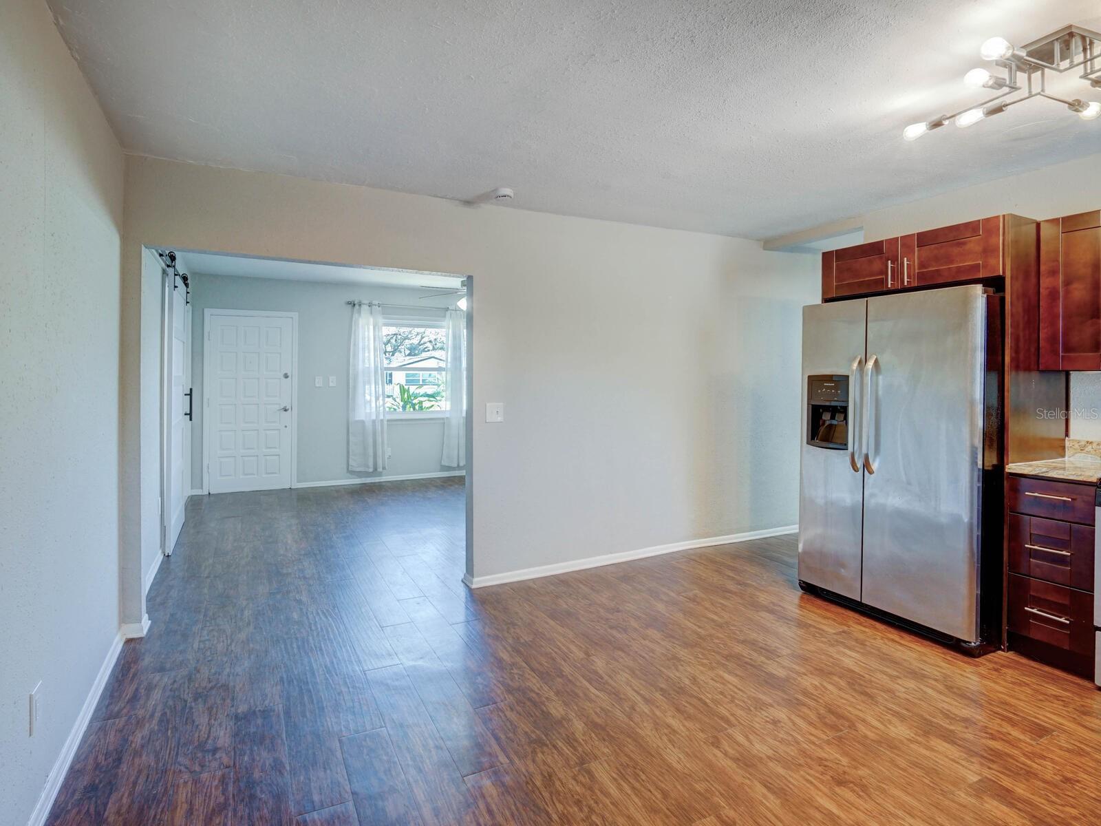 Image 12 of 36 For 2004 Culberson Avenue