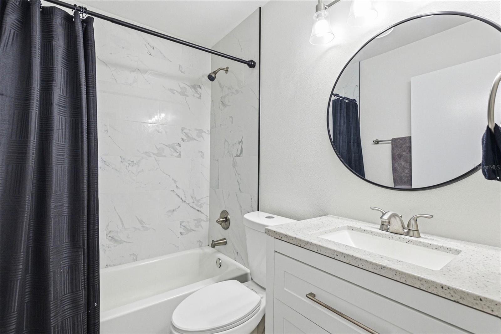 Image 13 of 23 For 5155 Martinique Drive