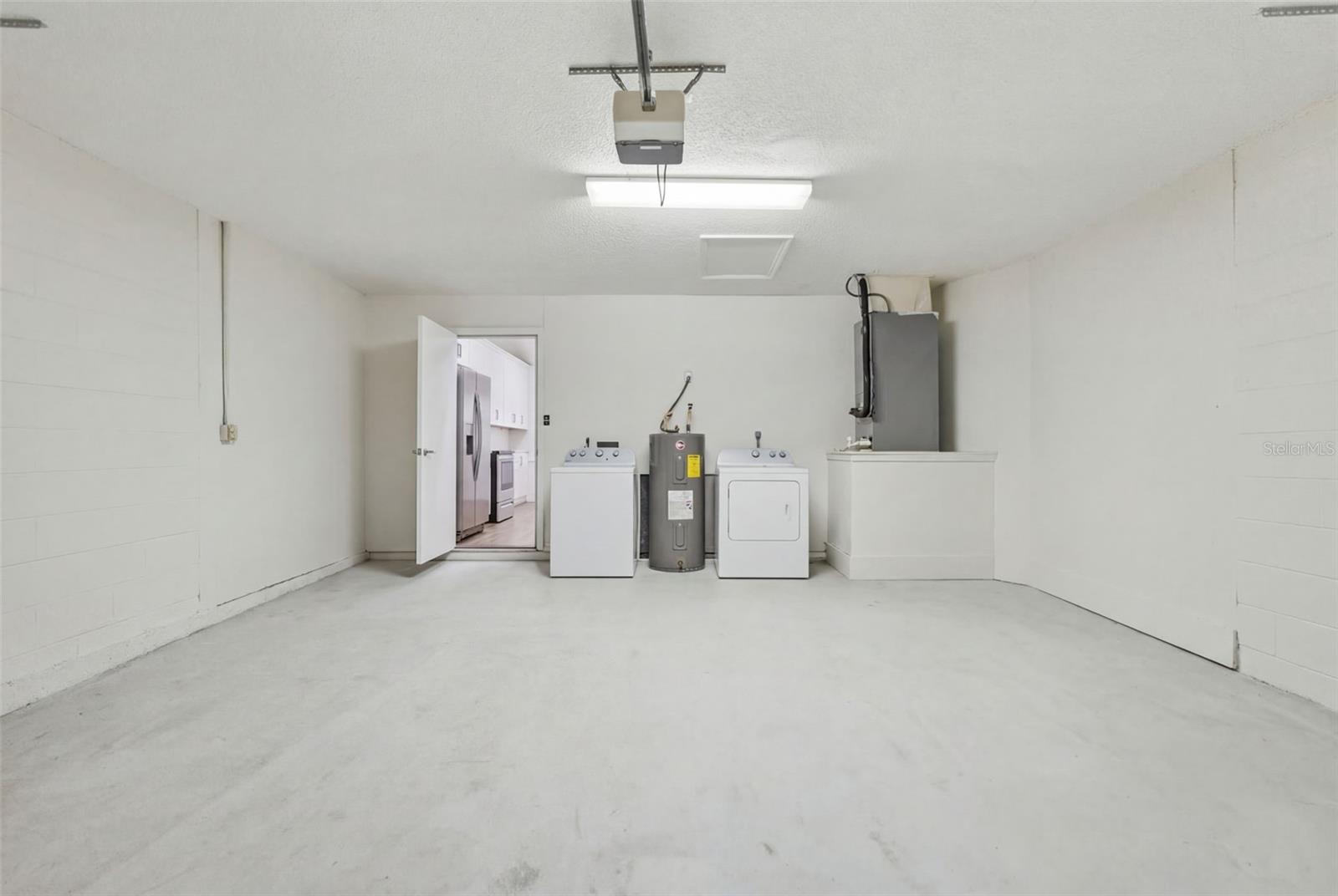 Image 14 of 23 For 5155 Martinique Drive