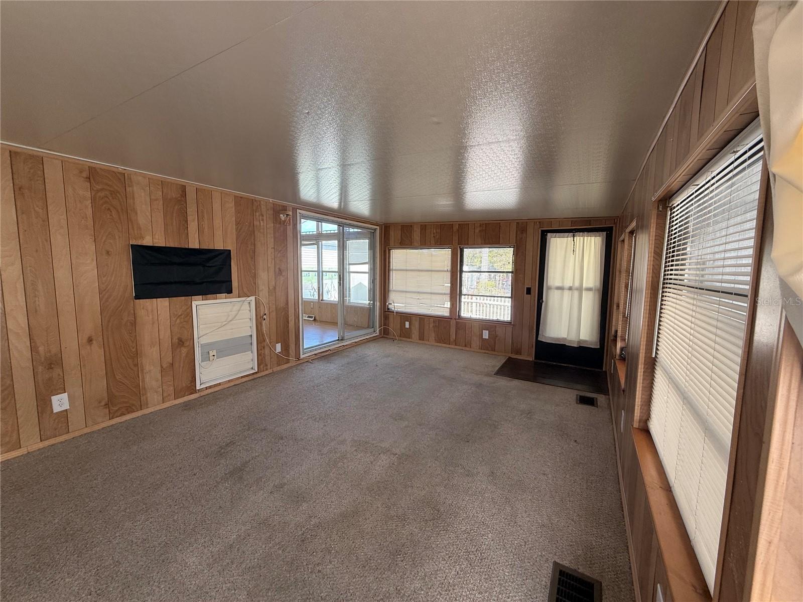 Image 5 of 24 For 9514 Black Bear Drive