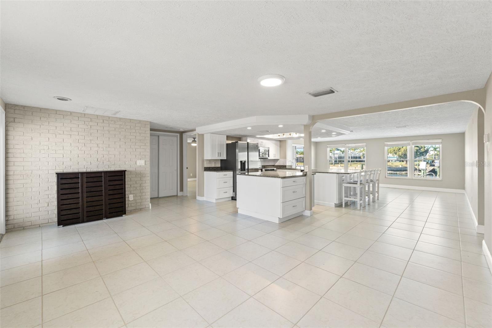 Image 11 of 60 For 3939 Rudder Way