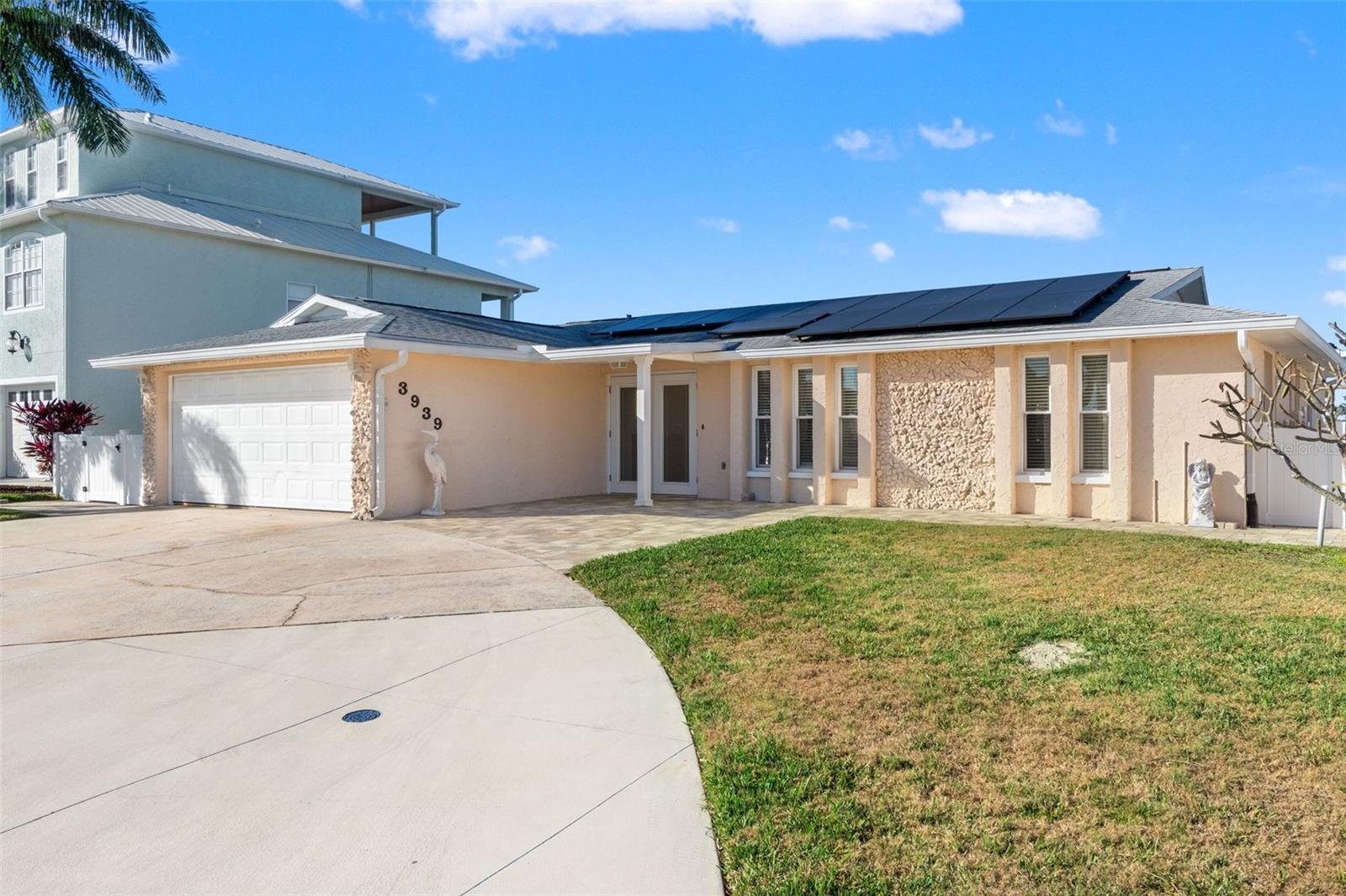 Image 2 of 60 For 3939 Rudder Way