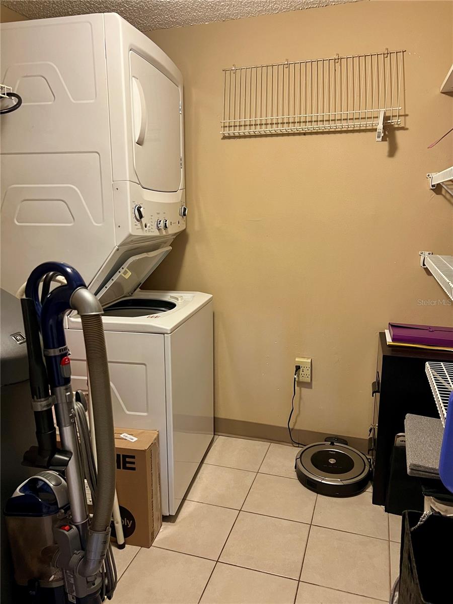 Image 24 of 24 For 1151 Pine Ridge Circle W G2