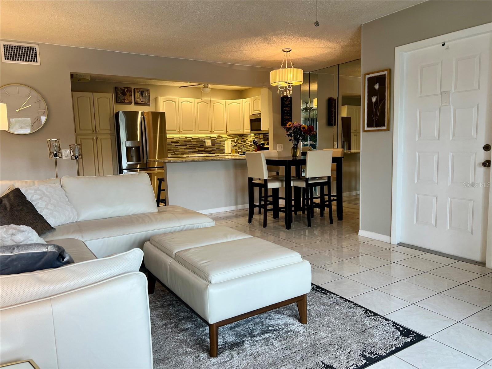 Image 5 of 24 For 1151 Pine Ridge Circle W G2