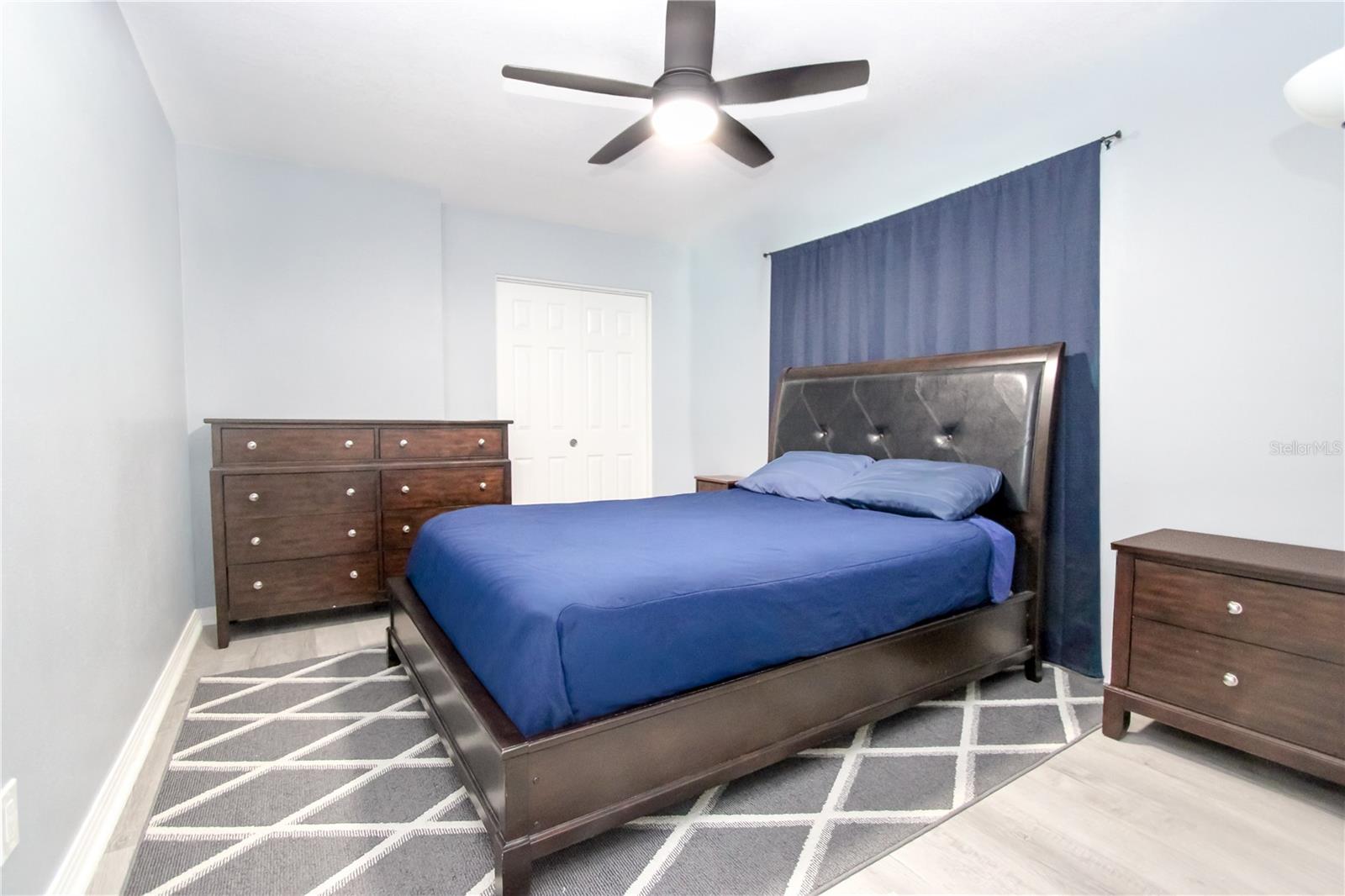 Image 6 of 13 For 3688 58th Avenue N