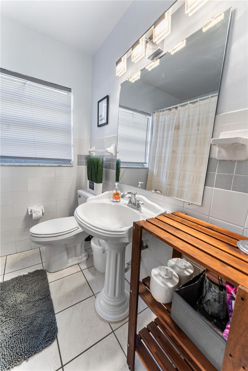 Image 16 of 34 For 2114 59th Street S