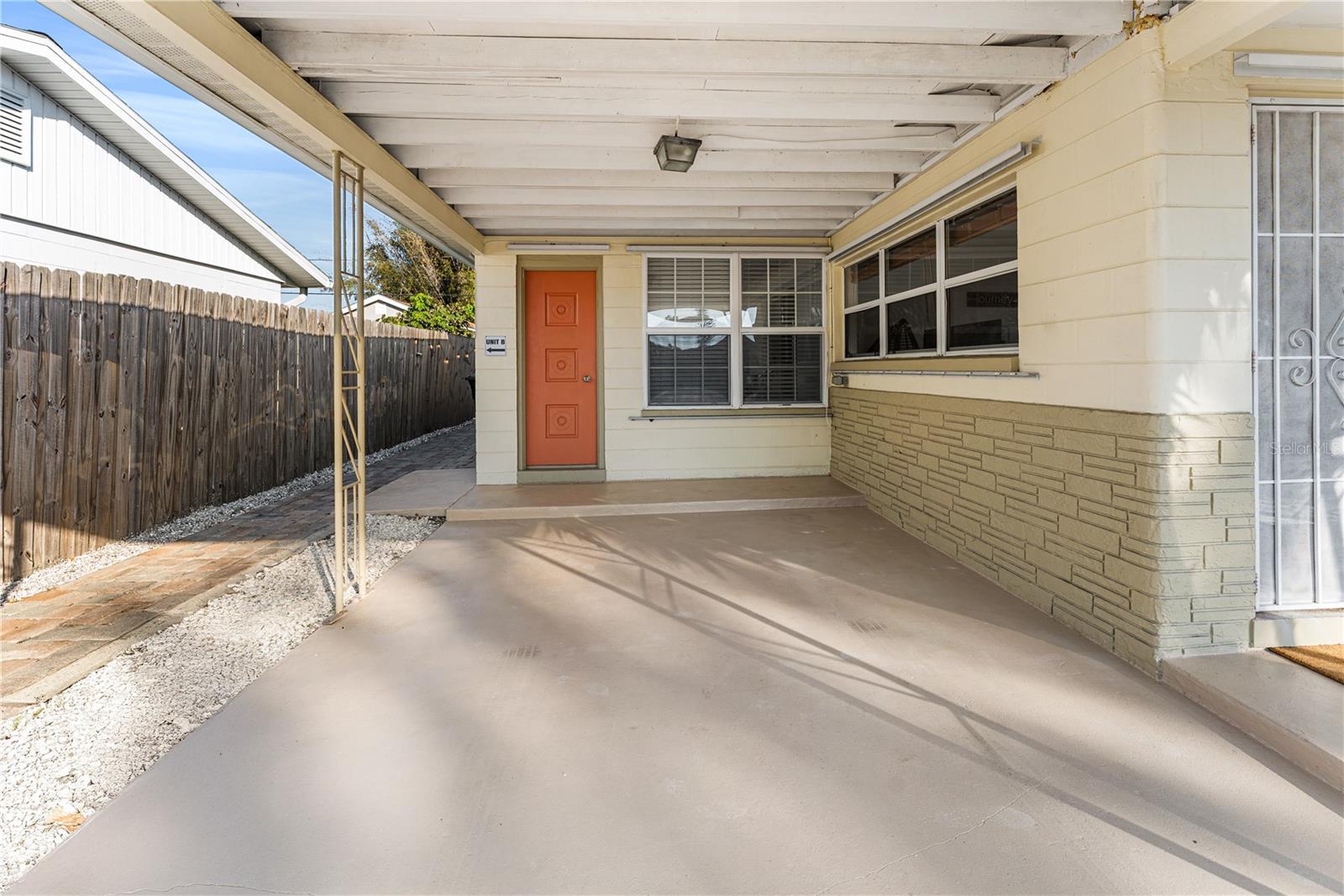 Image 3 of 34 For 2114 59th Street S