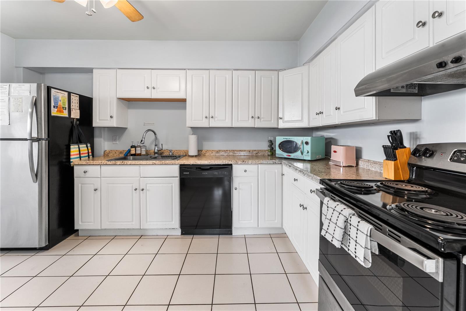 Image 9 of 34 For 2114 59th Street S