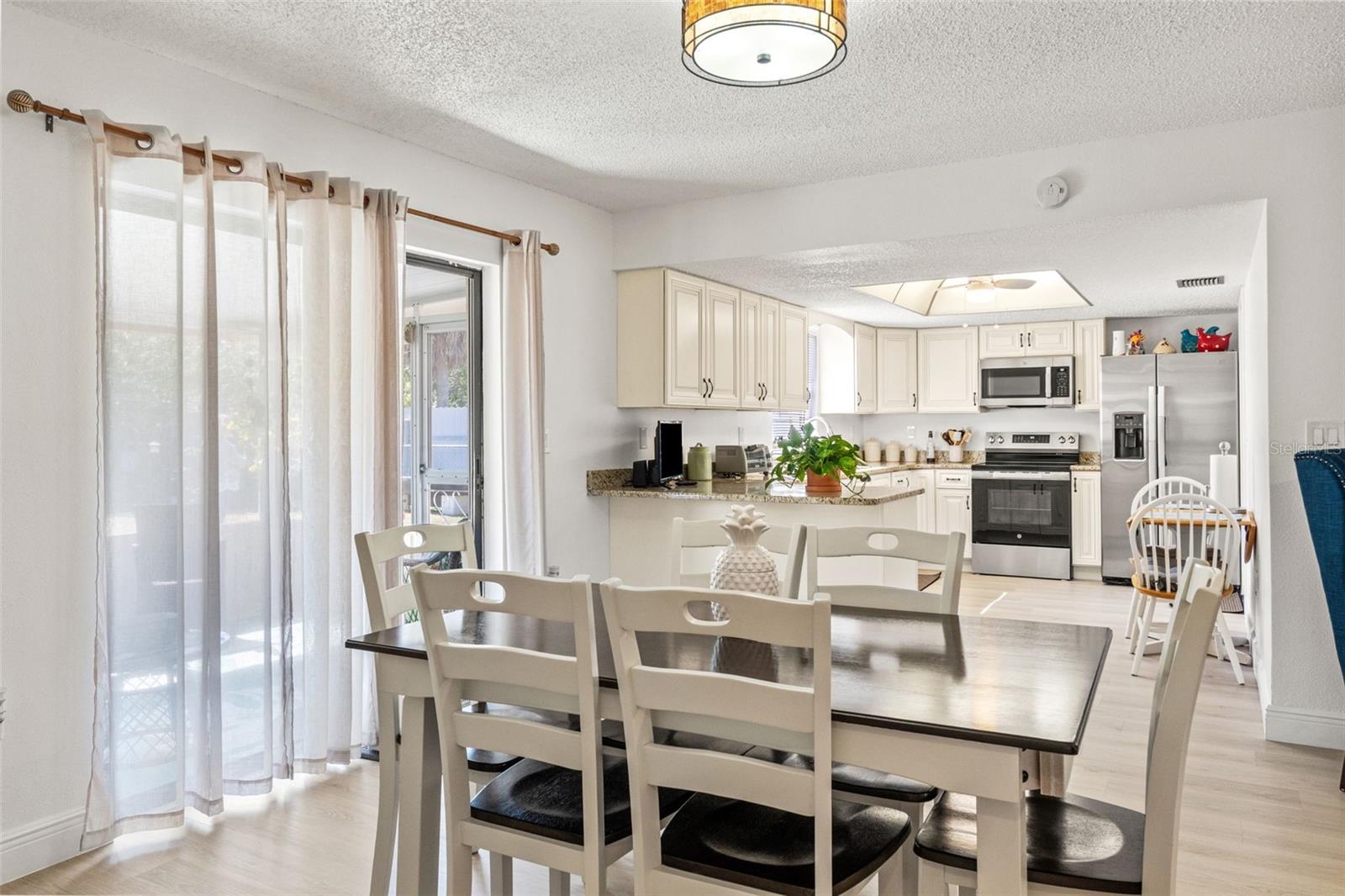 Image 11 of 39 For 8306 Needles Drive