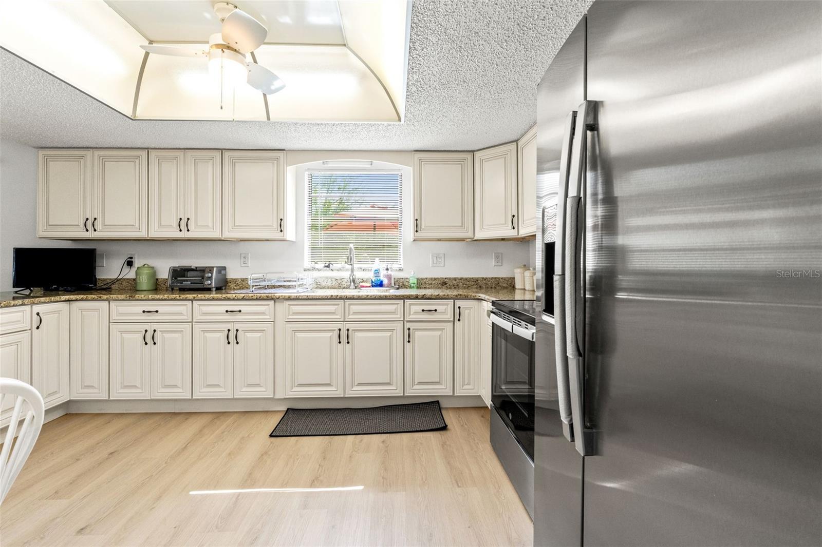 Image 15 of 39 For 8306 Needles Drive