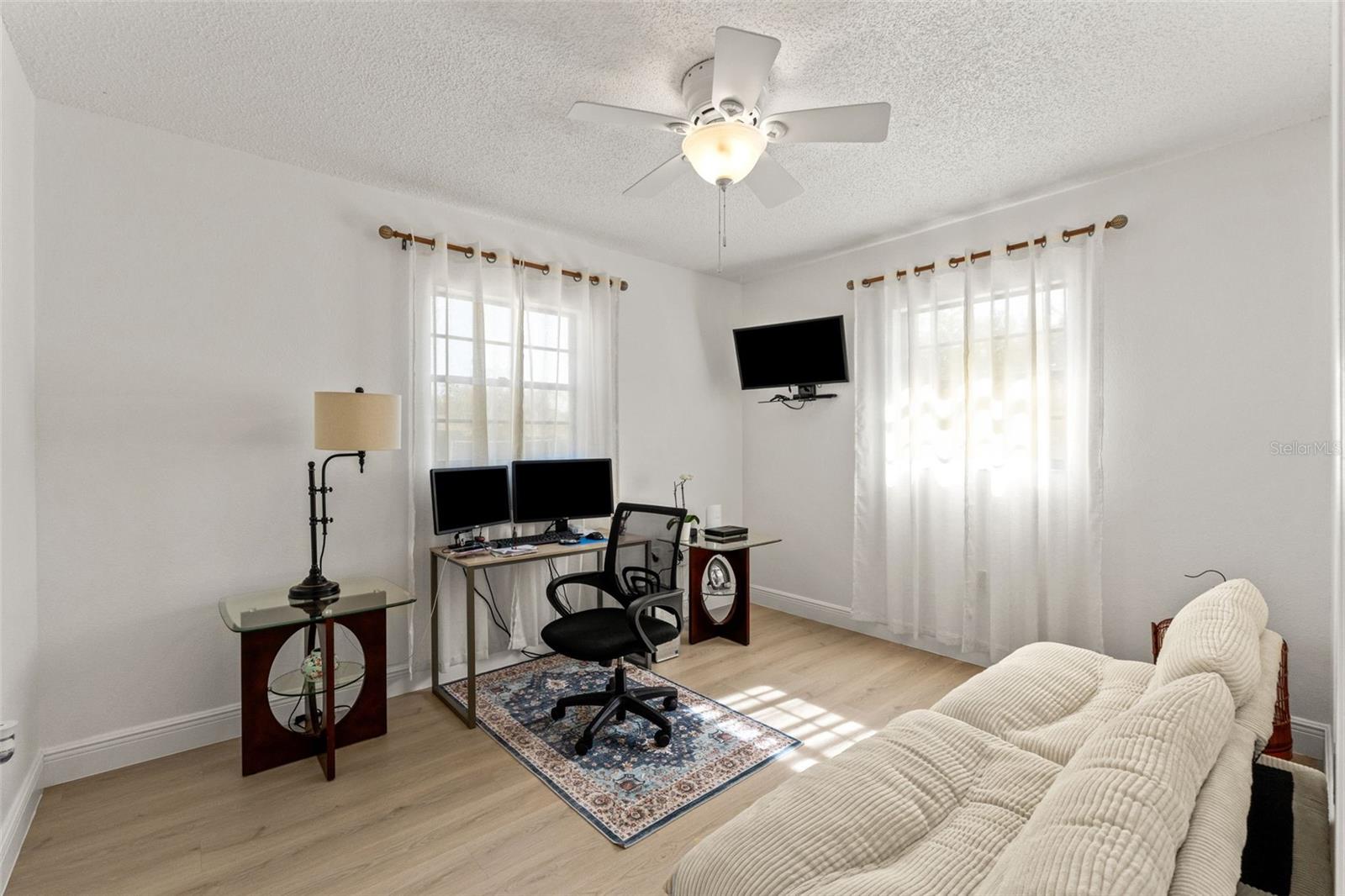 Image 19 of 39 For 8306 Needles Drive