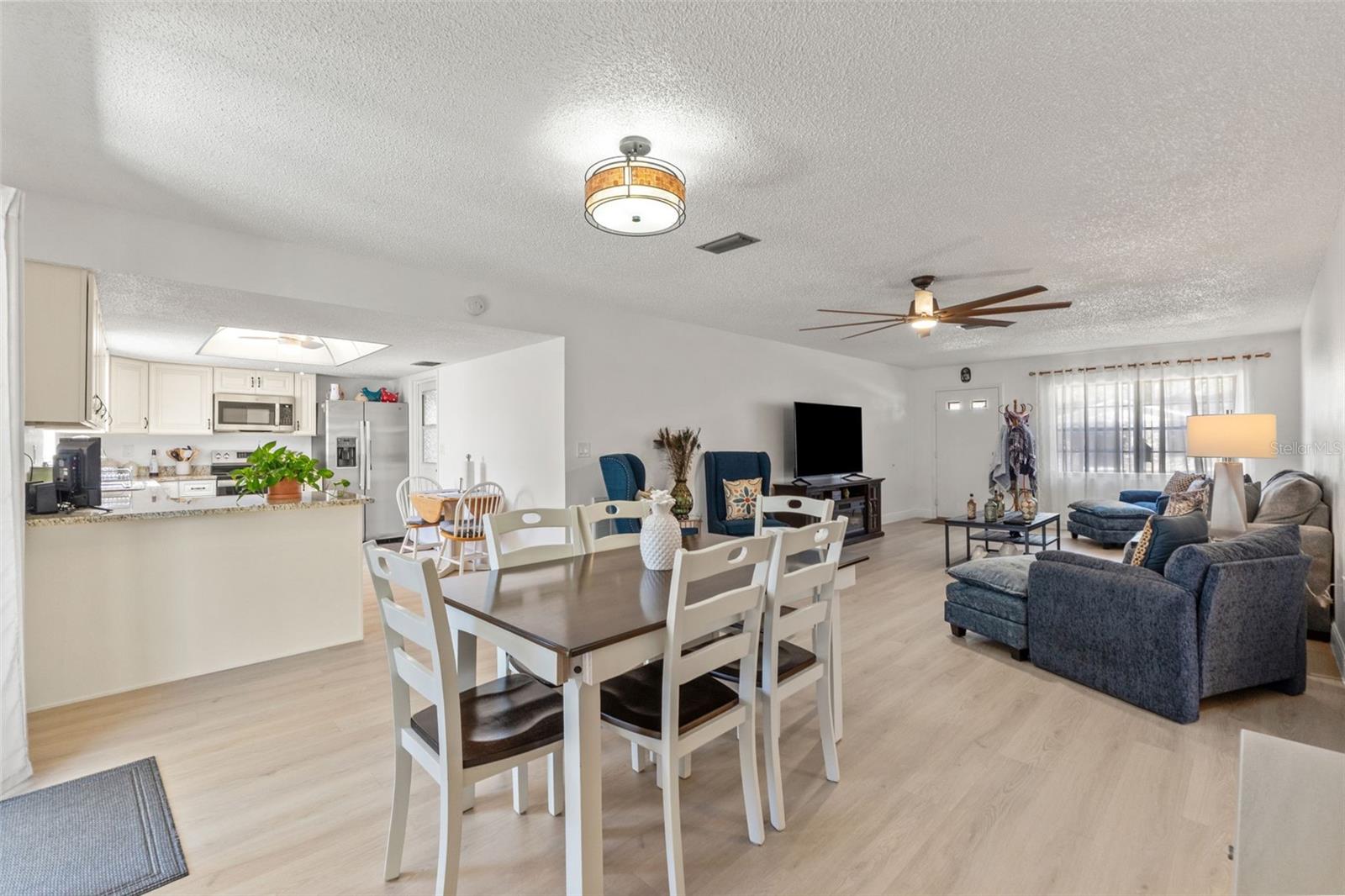 Image 9 of 39 For 8306 Needles Drive