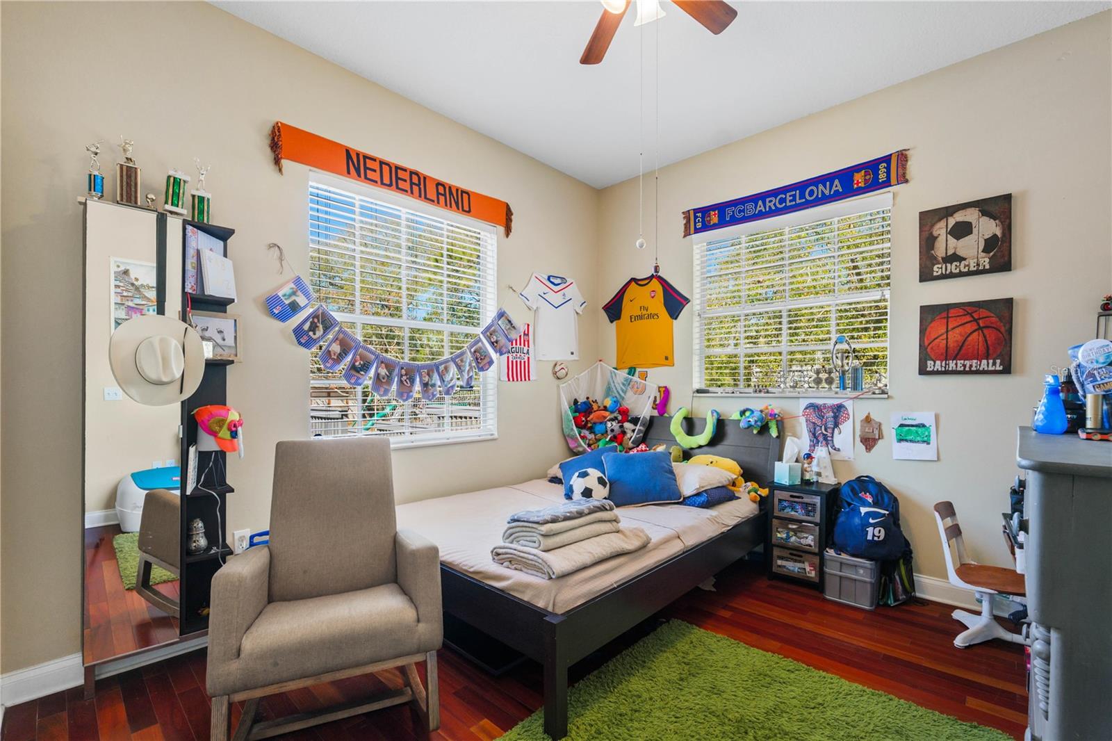 Image 19 of 43 For 11622 Timber Ridge Drive