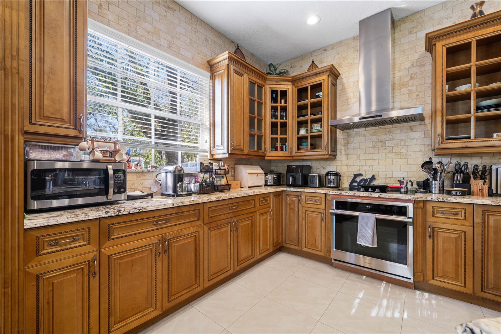 Image 5 of 43 For 11622 Timber Ridge Drive