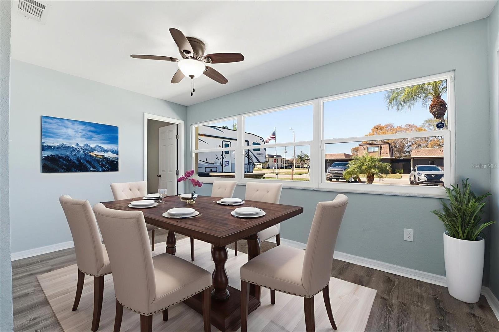 Image 18 of 29 For 5153 Turquoise Lane 102