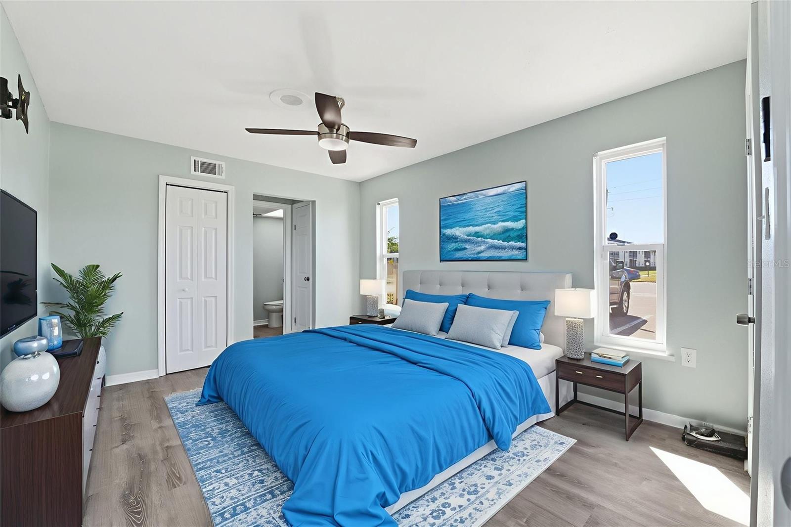 Image 24 of 29 For 5153 Turquoise Lane 102