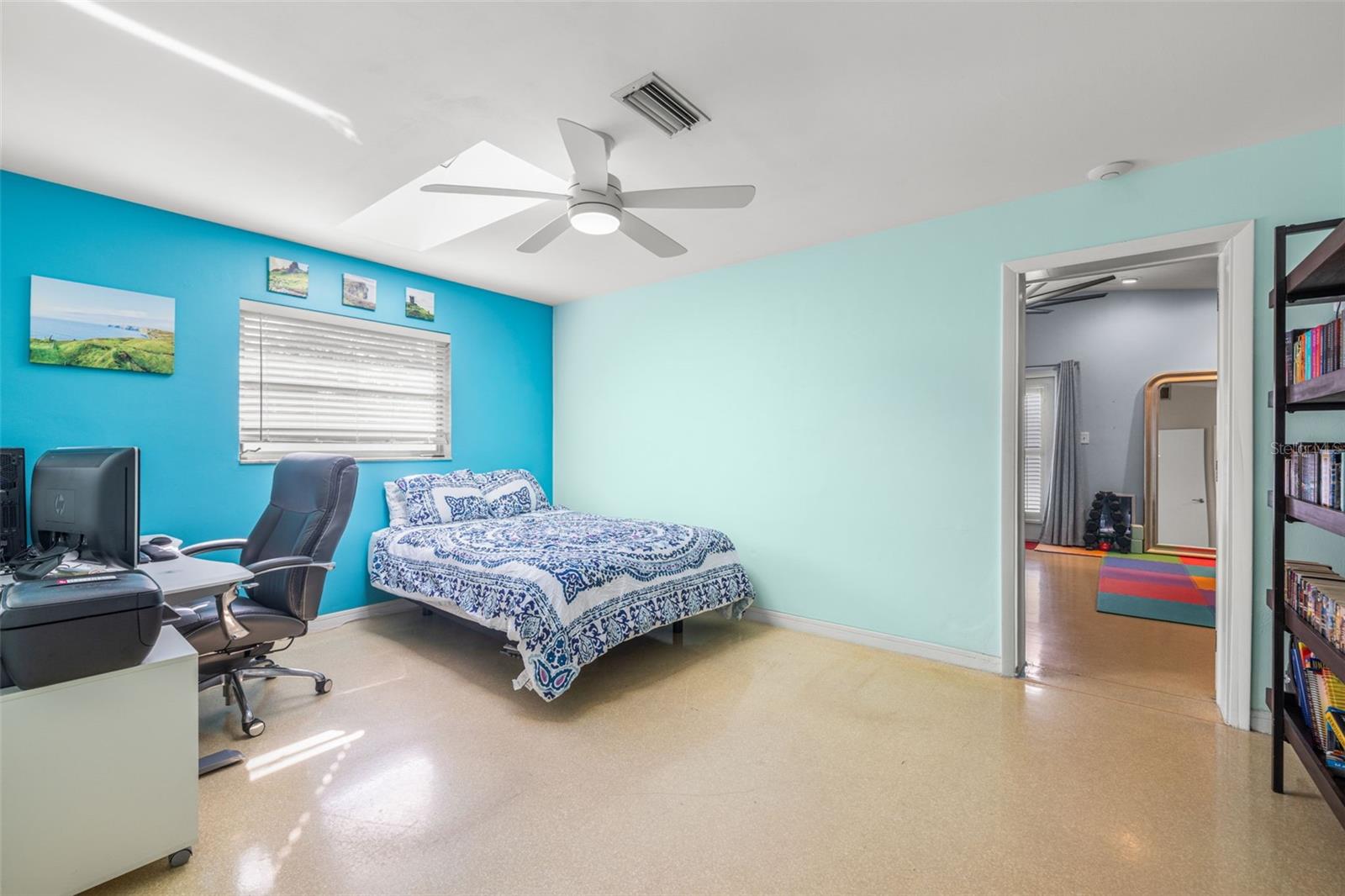 Image 16 of 35 For 744 63rd Avenue N