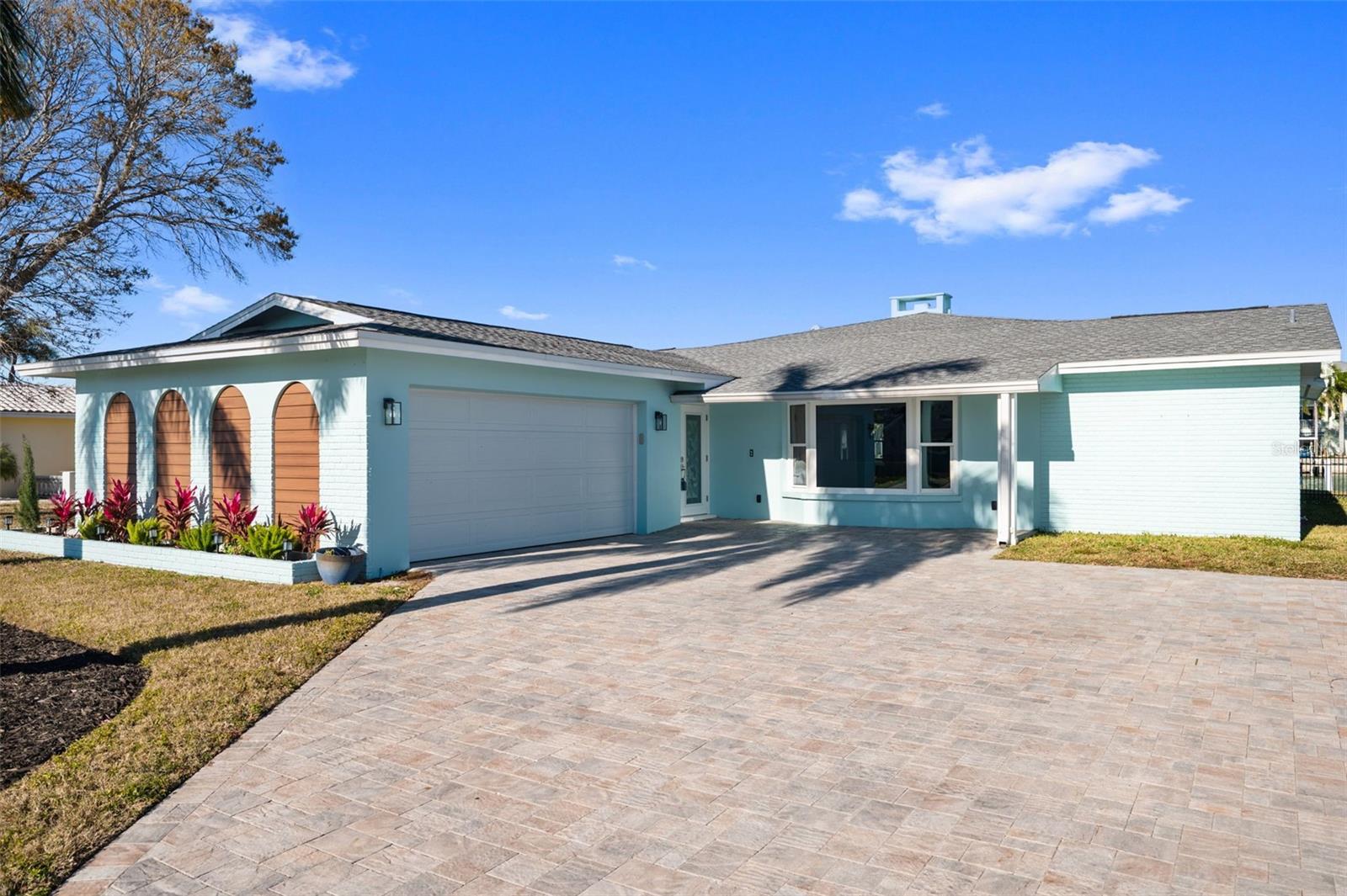 Details for 11145 4th Street E, TREASURE ISLAND, FL 33706