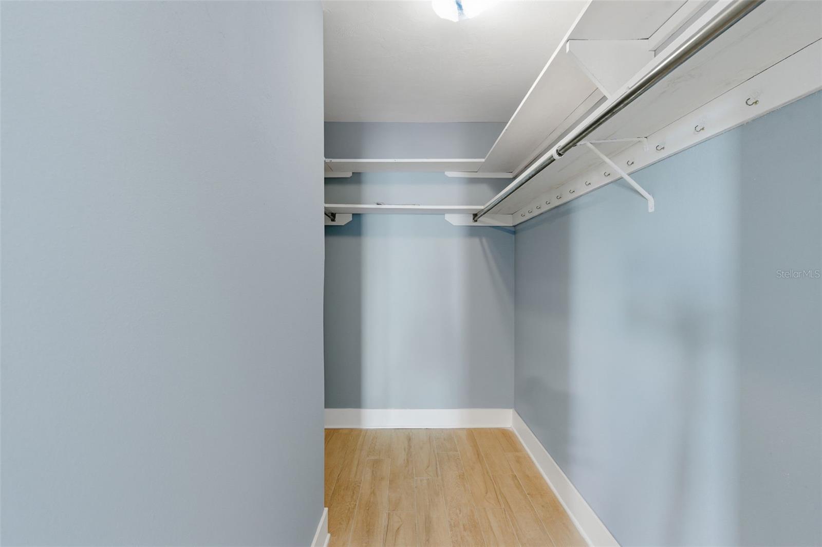 Listing photo id 23 for 11145 4th Street E